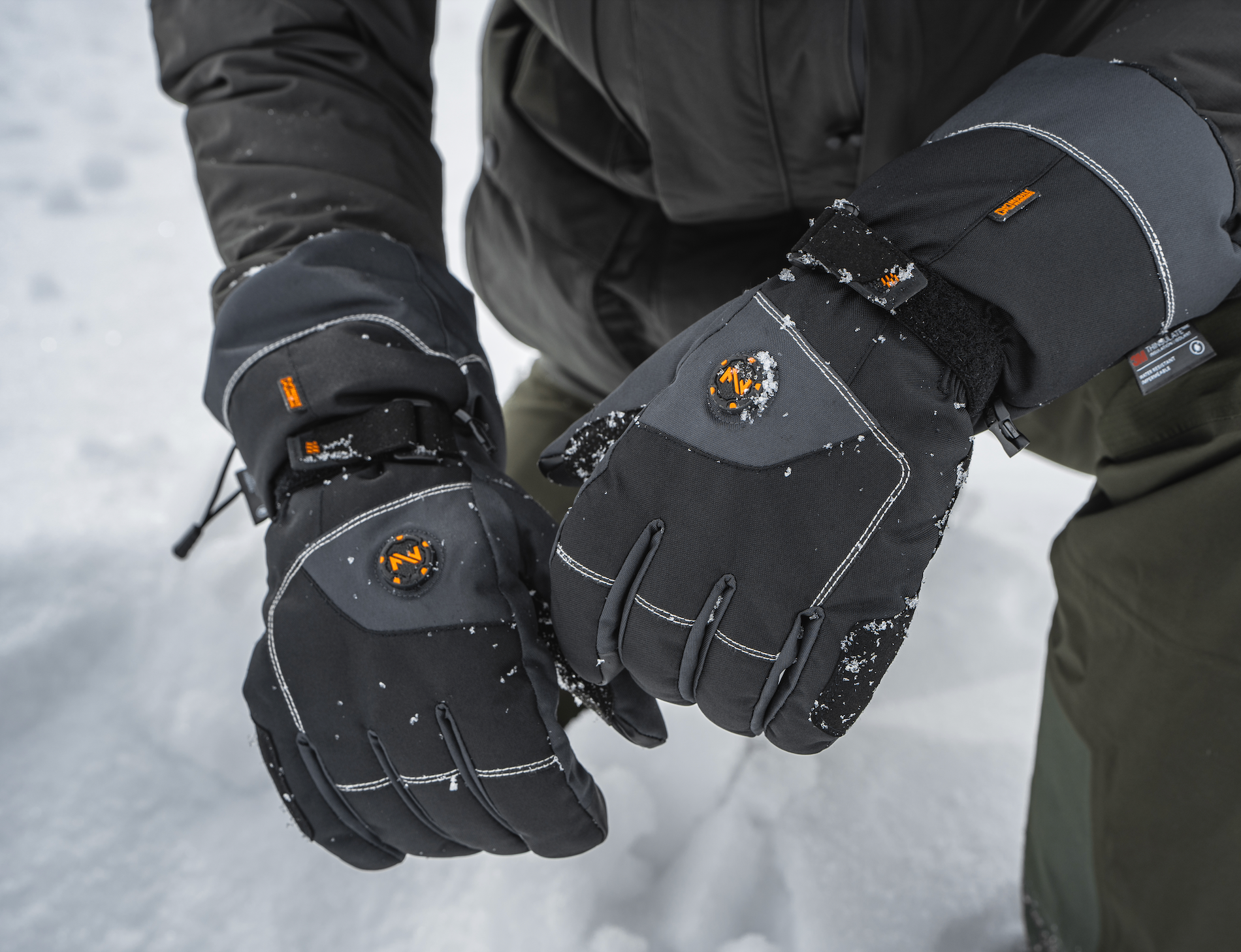 Embrace the Cold with Style: How Fieldsheer's Heated Gloves are Revolutionizing Winter Comfort